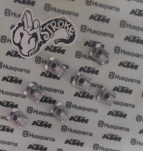 69008021080 KTM Клипса clip nut M5