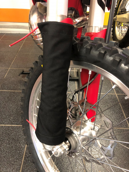 Yar_custom_garage Чехлы на перья вилки (черные)